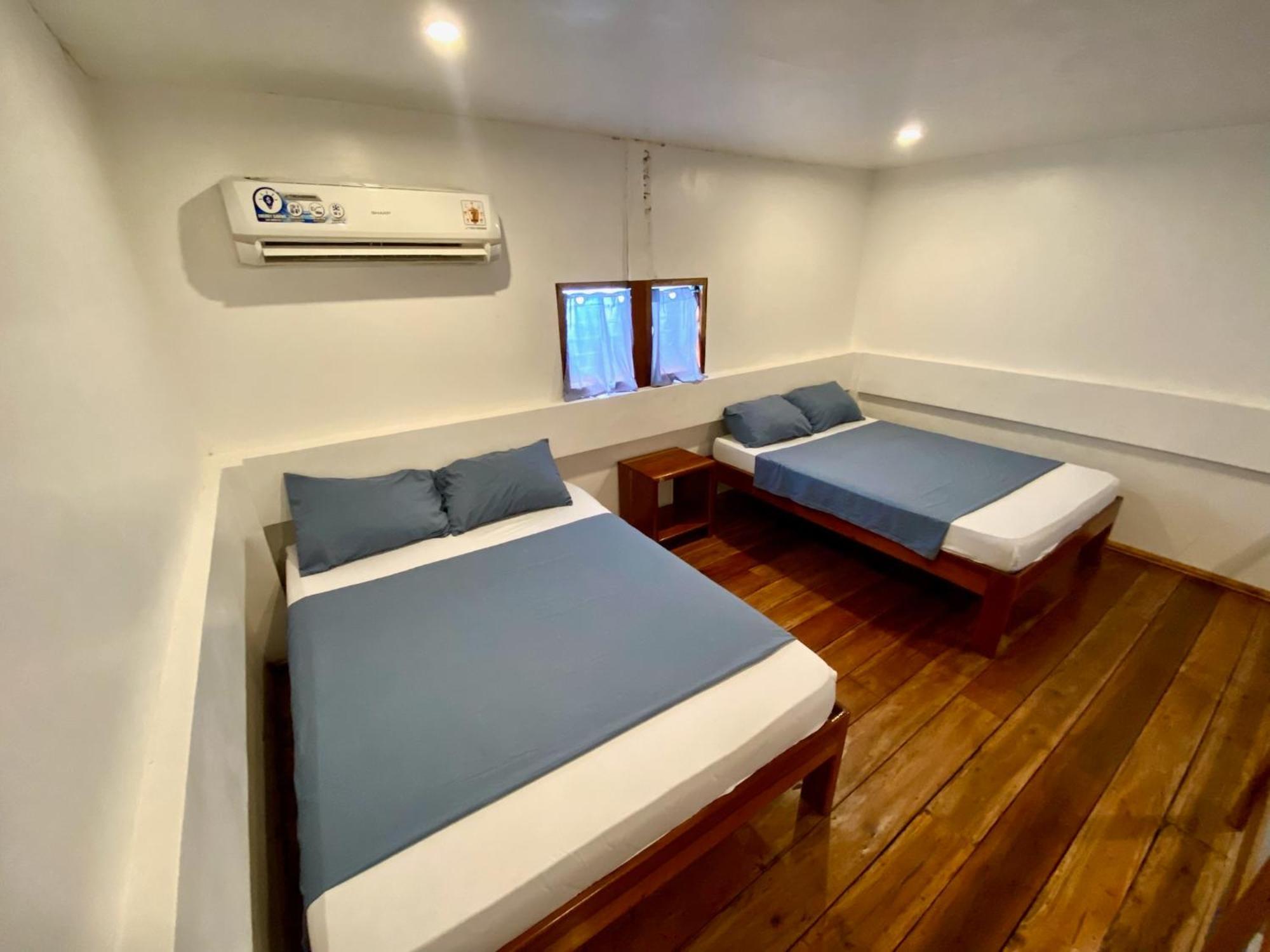 White Bada Guesthouse Сікіхор Екстер'єр фото
